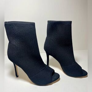 Women’s Size 9 Black Knit Stretch Peep Toe Bootie Stiletto Heel Nicole Miller NY